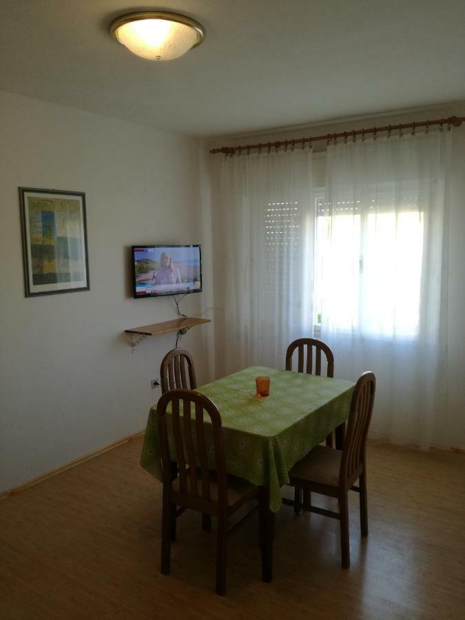Apartment Ivo Τρογκίρ Εξωτερικό φωτογραφία